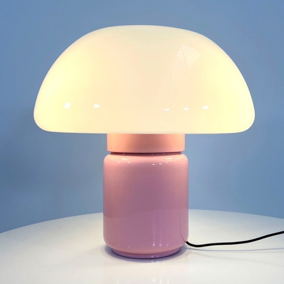 Image 1 of Lampada da tavolo a forma di fungo rosa di Elio Martinelli per Martinelli Luce, anni '70