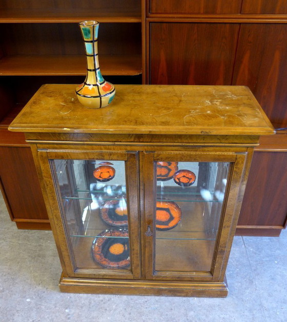 Image 1 of Wunderschöner antiker Vitrinenschrank