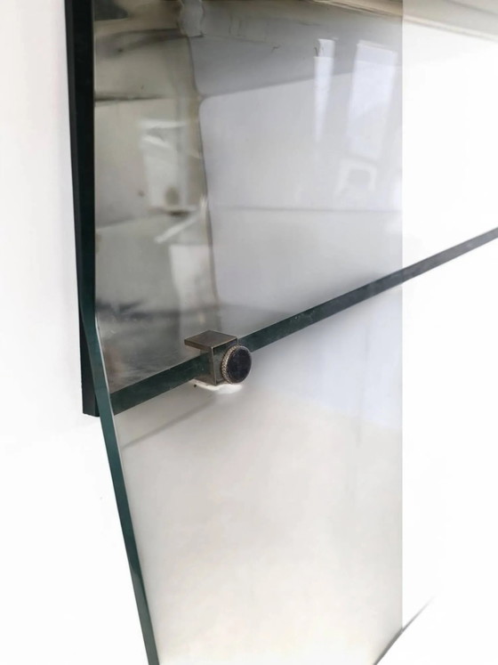 Nachttisch / Beistelltisch aus Plexiglas (Lucite) 1970er Jahre – Nachttische, Metal, Italian Design (photo 5 of 9)