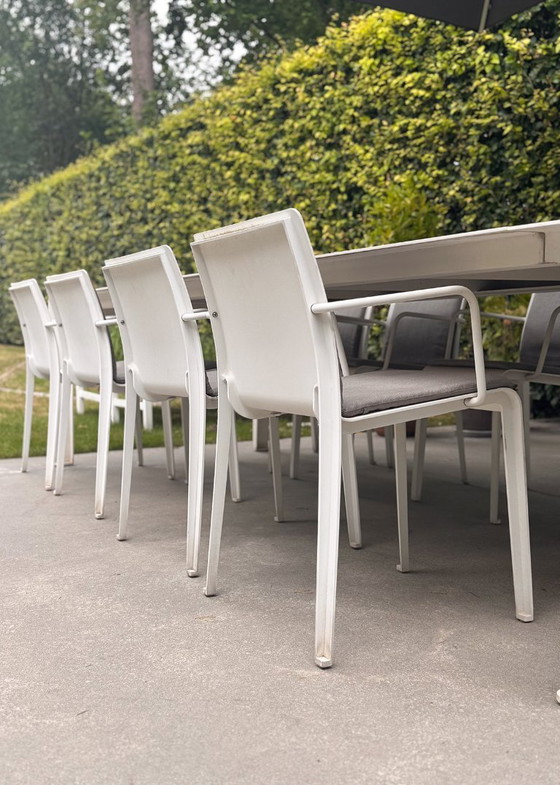 Image 1 of Tribu, Gartenset mit Gartentisch und 8 Stühlen