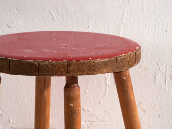 Antique wooden stool with round seat – Central Europe, circa 1950 – Rustic (photo 25 of 34)