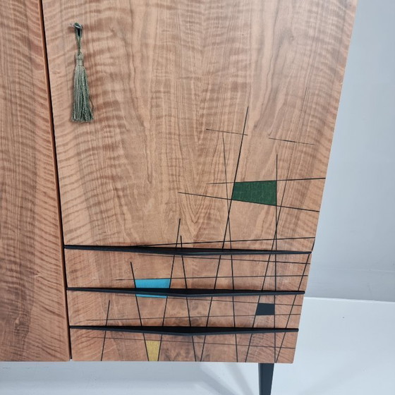 Image 1 of Armadio vintage in noce, anni '70