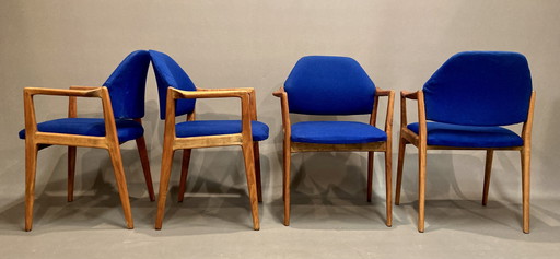 Suite van 4 Scandinavisch Design Fauteuils 1950.