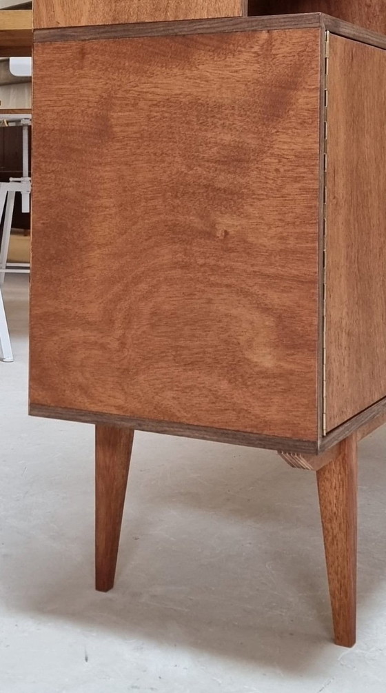 Image 1 of Elvan Highboard