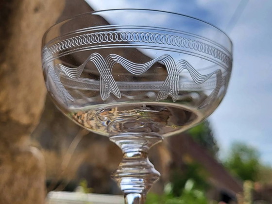 8 champagne coupes in fine crystal from the late 19th to early 20th century. – Glass & Decanter, Glass (photo 8 of 12)