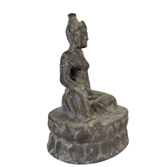 Antike Bronzestatue der buddhistischen Göttin Vasudhara, Südostasien (Khmer-Einfluss), ca. 17. Jahrhundert. (photo 2 of 9)
