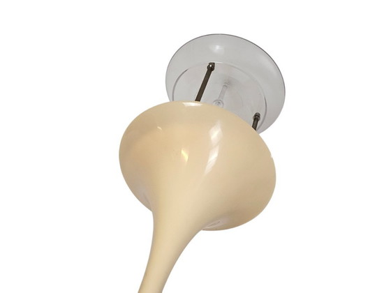 Image 1 of Louis Poulsen - Panthella - Verner Panton - modelo 23430 - Dinamarca - Años 70