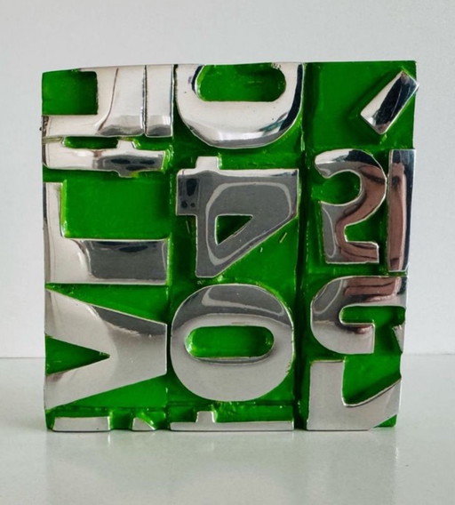 Sculpture Karl Lagasse God Bless Green
