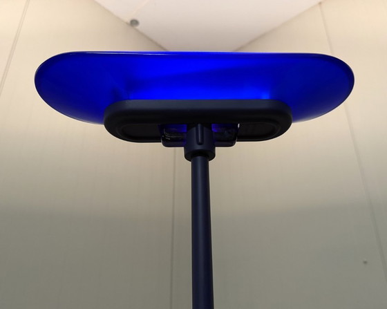 Image 1 of Lampadaire Arteluce Jill A380 bleu, Italie, années 1970
