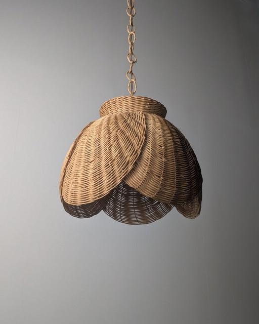 Organic Modern Wicker Pendant Lamp With Layered Petal Shade, Late 20th Century – hanglampen (photo 2 of 9)