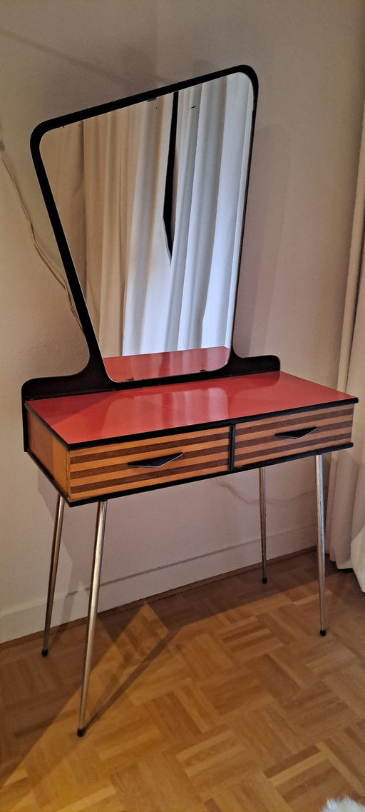 Table de maquillage