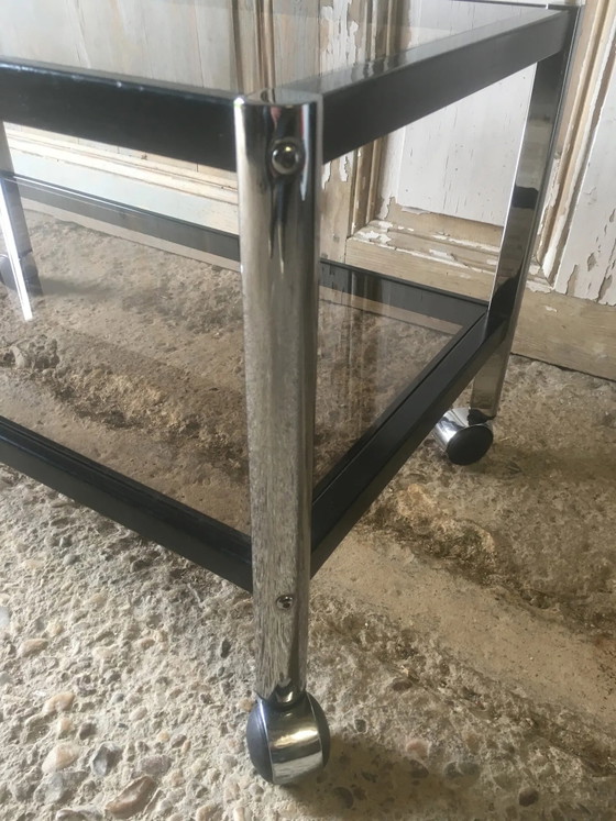 Metal coffee table with smoked glass. – Chrome, Vintage (photo 7 of 15)