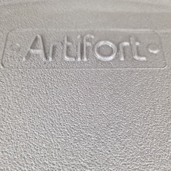 Image 1 of Table de salle à manger ovale par Pierre Paulin pour Artifort, années 2000