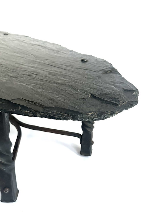 Image 1 of Mesa baja francesa en hierro forjado y pizarra, principios de la mitad del siglo XX