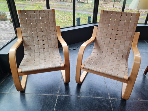 2 Fauteuils Model 406 Alvar Aalto Merk Artek