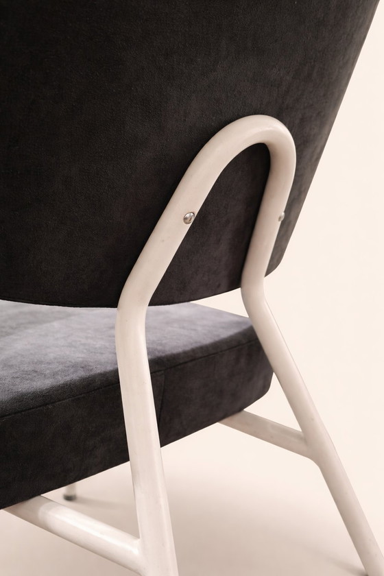 Image 1 of Poltrona vintage con struttura tubolare e telaio nero