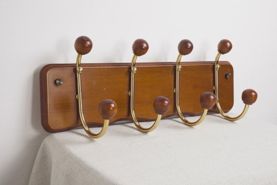 MCM Portemanteau en Bois Crochets Doubles en Laiton Mid Century Vintage Patère Murale Organisateur d'Entrée (photo 2 of 10)