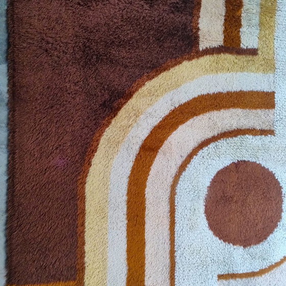 Image 1 of 1970s Museum-Grade Avant-Garde Wool Rug The Epithet of Space Age Luxury. Made in Italy
