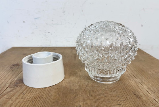 Image 1 of Lampada da soffitto vintage in porcellana bianca, anni '70