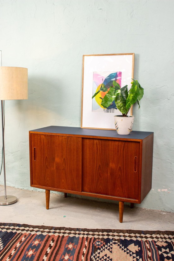 Image 1 of Vintage sideboard chest of drawers teak Hundevad Danish Mid Century 60s
