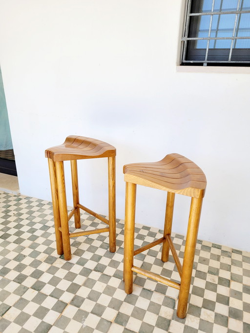 Ensemble de tabourets brutalistes 1970 Italie