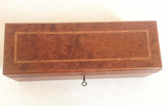 1930s glove box with closure – Decorative Objects, Textile, Wood (photo 16 of 17)