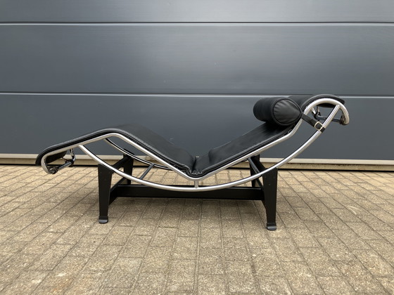 Image 1 of Cassina originale Le Corbusier Lc4 nero/cromo, come nuovo