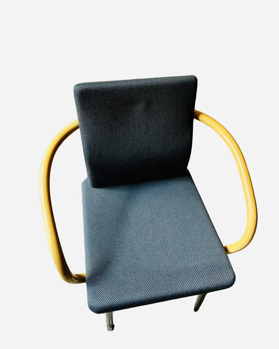 Image 1 of 4x Silla Mandarin de Ettore Sottsass para Knoll, 1986 - Tela azul, reposabrazos con aspecto de bambú