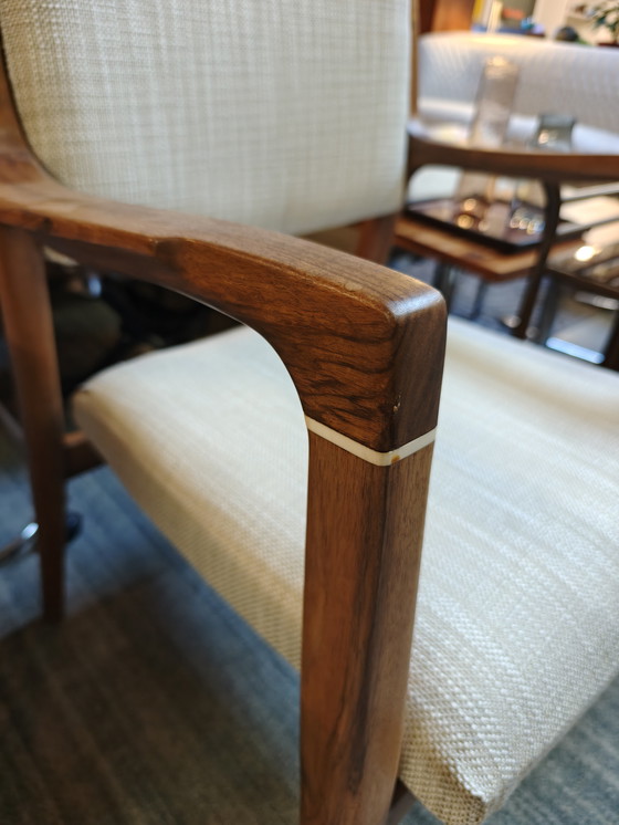 Image 1 of Poltrona di metà secolo rivestita