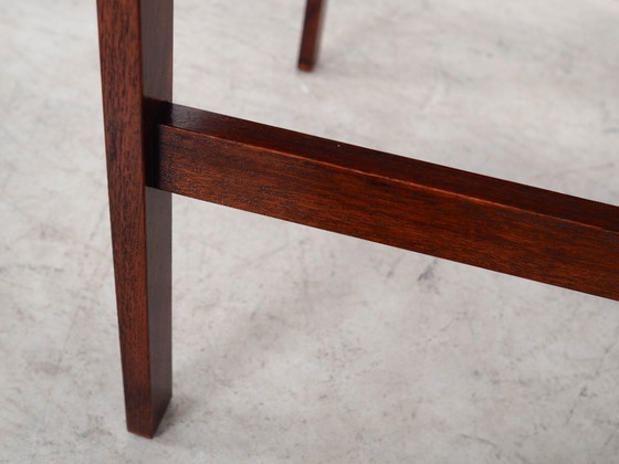 Image 1 of Table basse en acajou, design danois, années 1970, fabriquée au Danemark