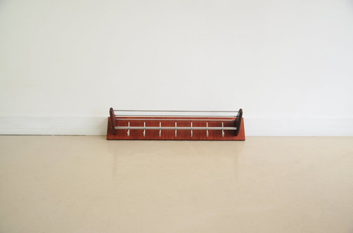 Porte-manteau mural en teck et chrome
