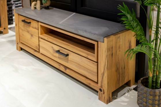Image 1 of Mueble bajo Maitre 170 cm
