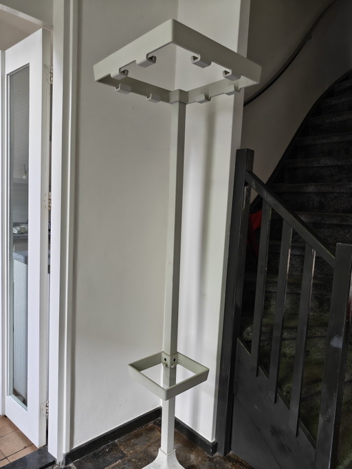 Corner Guy Coat Rack Ineke Hans/ Van Esch – kapstokken, Aluminium