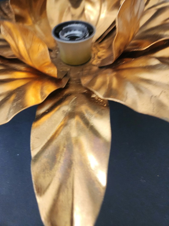 Italienische Hollywood Regency Florentiner Deckenlampe in Blumenform von Hans Kögl – Deckenleuchten, Metal (photo 13 of 29)