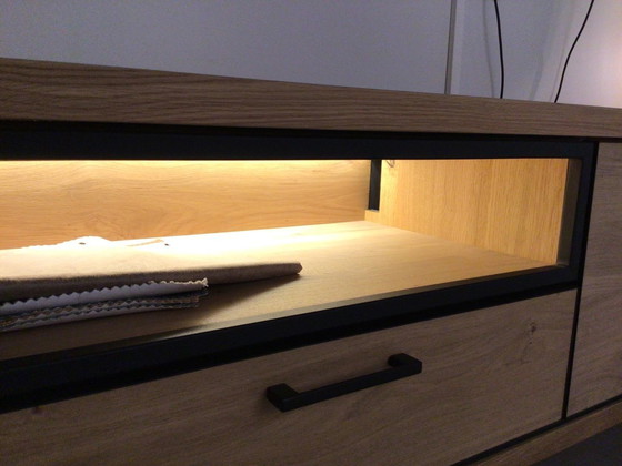 Image 1 of Credenza bassa Henders & Hazel Ridgefield