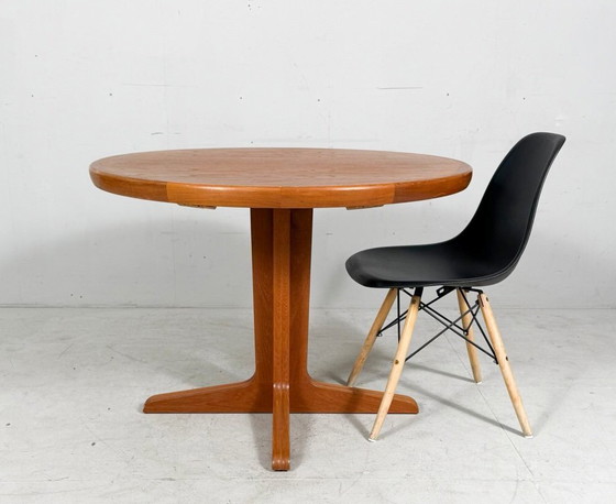 Image 1 of Tavolo da pranzo/tavolo allungabile di metà secolo in teak di VV Møbler, Spøttrup, Danimarca, anni '60