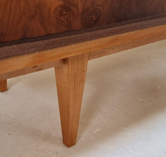 Image 1 of Tavola centrale di metà secolo