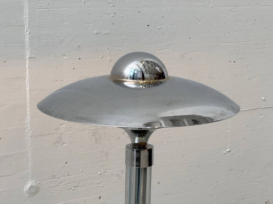 Image 1 of French Art Deco table lamp made of chrome-plated metal, 1930s
