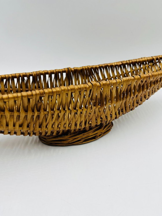 Image 1 of Vintage elongated basket in woven wicker
