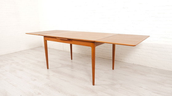 Image 1 of Table à manger vintage | extensible | teck | 130 cm