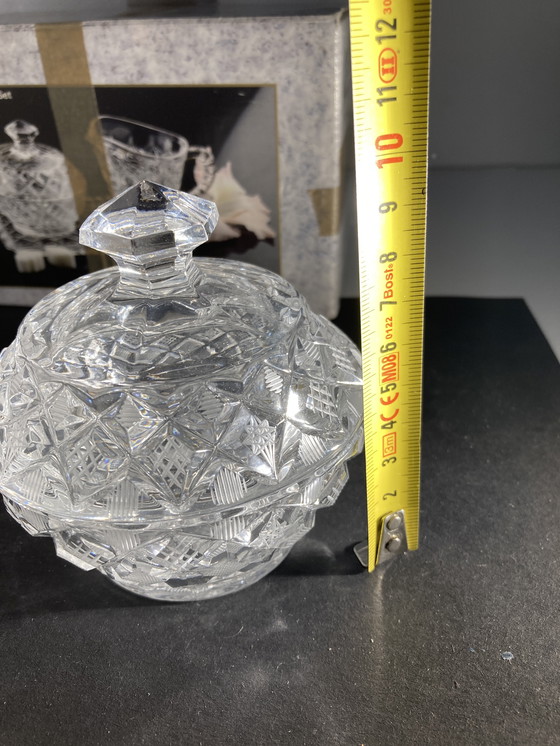 Image 1 of Brocca per il latte e zuccheriera in cristallo della Repubblica Ceca vintage degli anni '90 su un vassoio