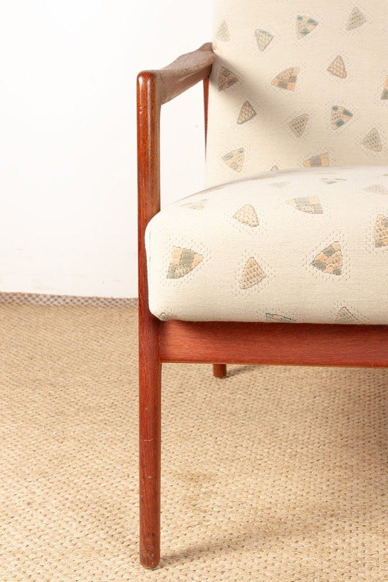 Image 1 of Ein Paar skandinavische Sessel aus Teakholz und neuem Stoff, 1960.