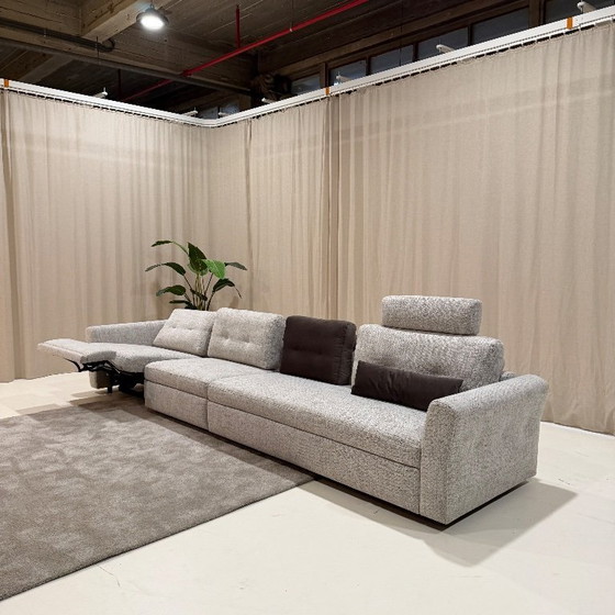 Image 1 of Bank Bas met poef en relaxfunctie van Moome