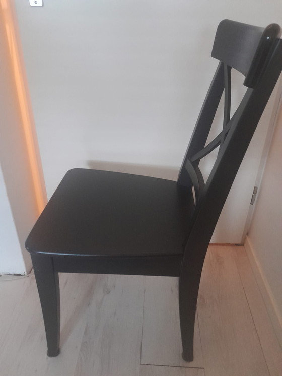 Image 1 of Sedie da pranzo in legno nero offerte come set