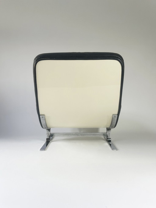 1960s Modernist Lounge Chair in Grey Leather