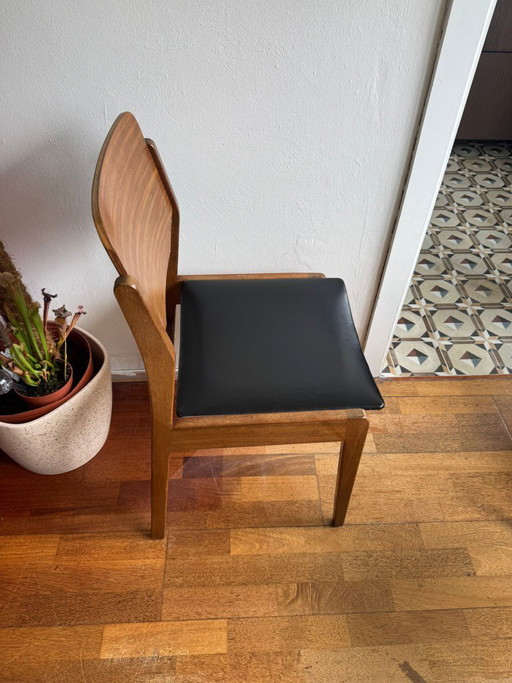 2 sedie da pranzo scandinave di metà secolo