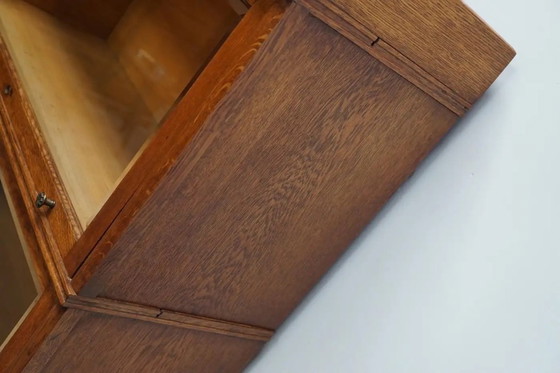 Image 1 of Librería de roble alemán con puertas correderas al estilo de Globe Wernicke, ca. 1900