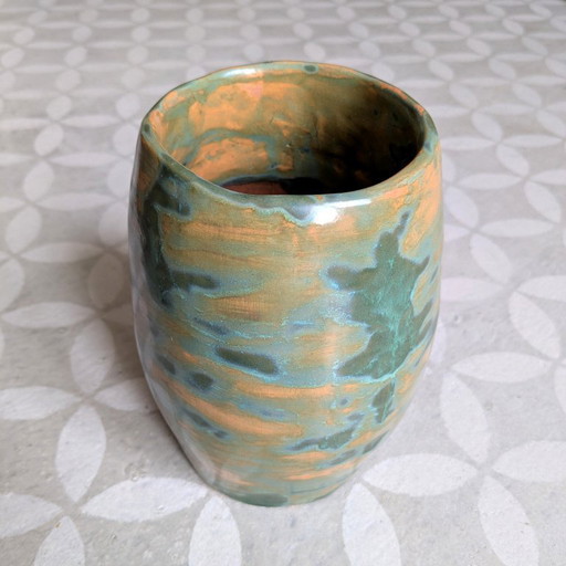 Keramikvase mit abstraktem „Seerosen“-Dekor