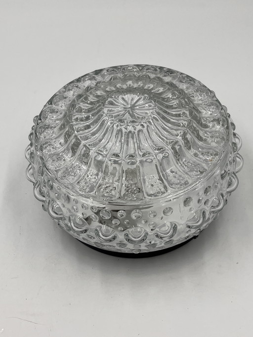 Glazen plafondlamp met Toupie-reliëf