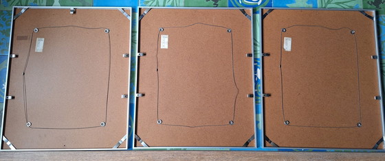 Image 1 of 3 fris gekleurde zeefdrukken 